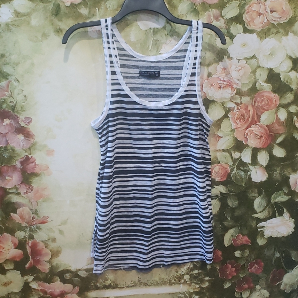 SALE Rag & Bone Sz XS top